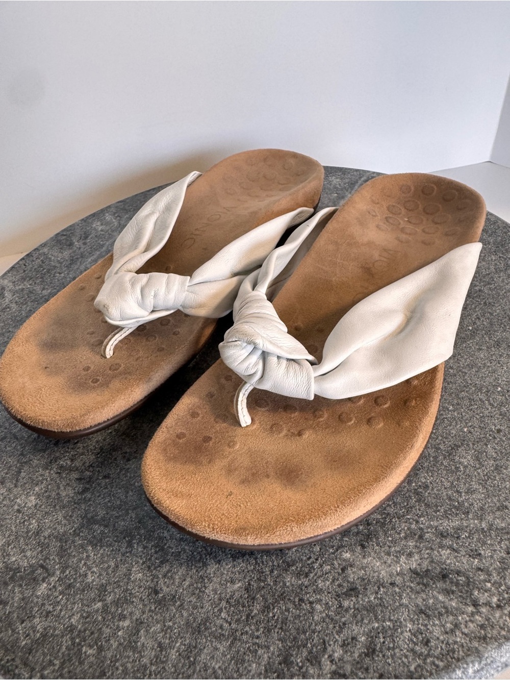 Vionic White Leather Knot Pippa Sandals Shoes 6